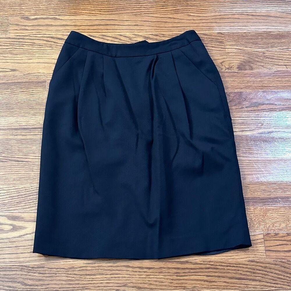 Lafayette 148 New York Black Pleated Skirt with Pockets